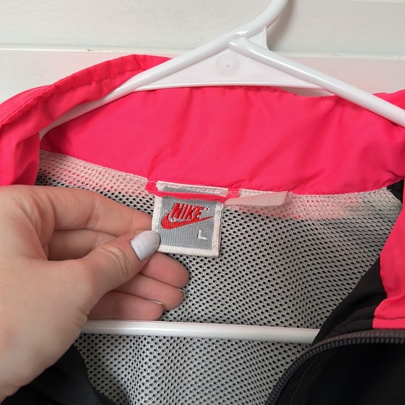 Rare Vintage Nike Windbreaker - Picture 3 of 4